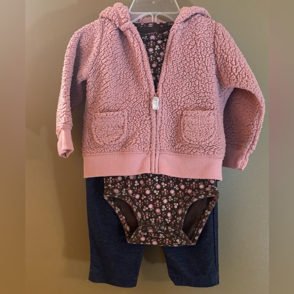 Carter's Other - Carter's Pink Sherpa Jacket with Floral Bodysuit Preloved 9 Months